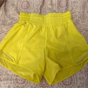 Lululemon Hotty Hot shorts